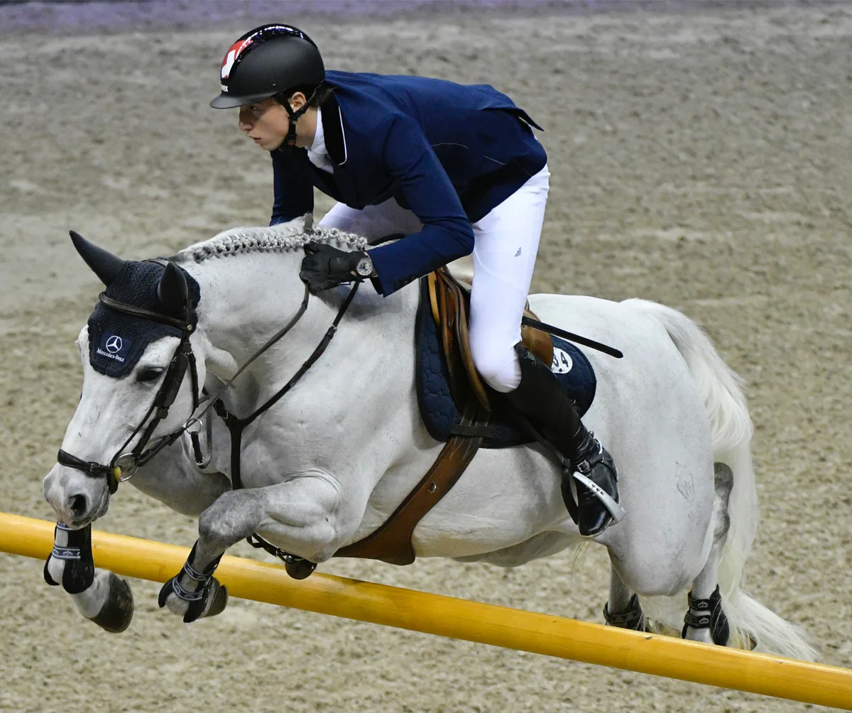 Martin Fuchs ist an den Pferdesporttagen Uster auf Kurs: (Bild: Keystone)