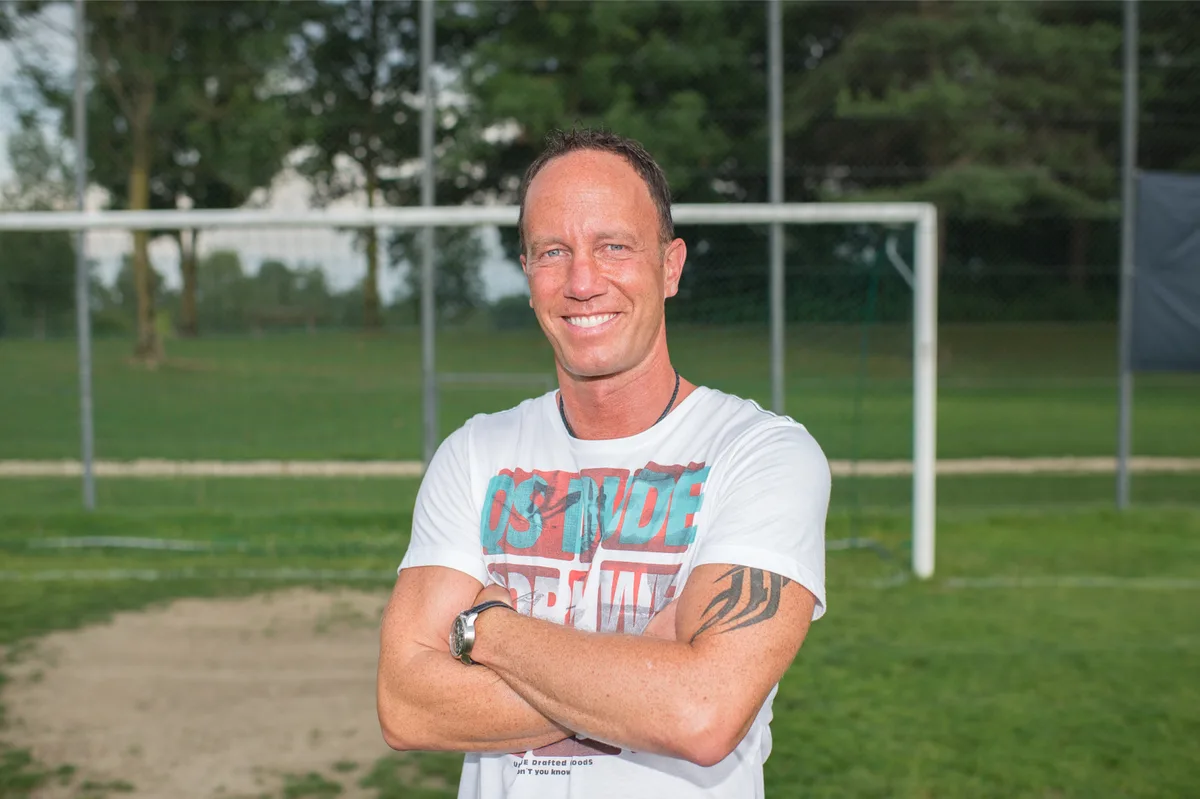 rfb%20beilage_f%c3%a4llanden_pif-2_preview Für die letzten fünf Spiele steht Alex Schilling beim FC Volketswil an der Seitenlinie. (Archivbild: Robert Pfiffner) , «Ich will mir nicht vorwerfen lassen, nicht alles gemacht zu haben, um den Abstieg zu verhindern», sagt FCV-Präsident Markus Denzler. (Archivbild: Christian Merz)