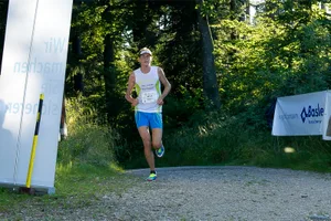 sport_17082012_leichtathletik_pif-20_preview Der Greifenseer Stephan Wenk lief am 5-Tage-Berglauf-Cup in der zweiten Etappe auf Platz zwei. (Archivbild: Robert Pfiffner)