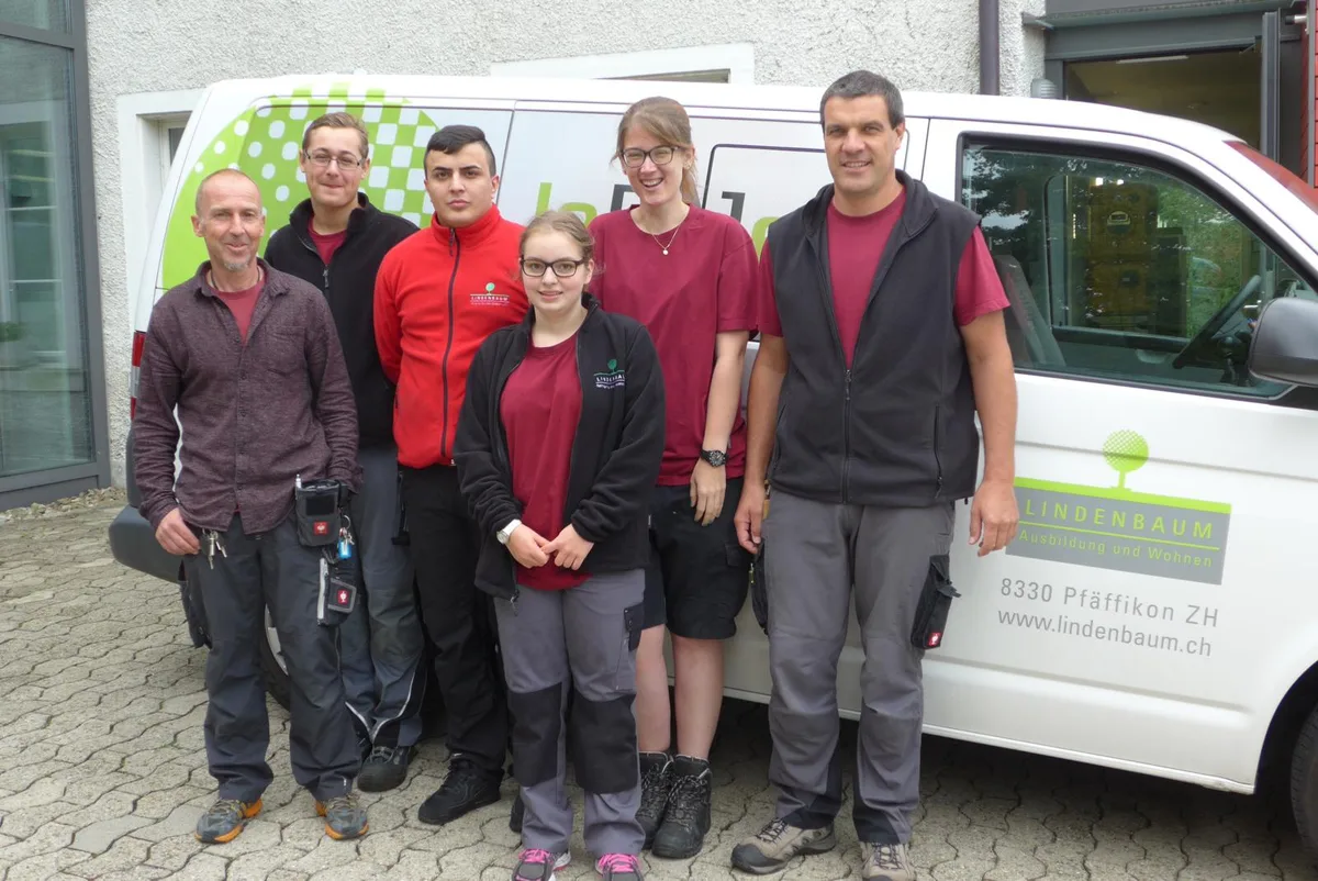 l1010107_preview Das Recycling-Team mit den beiden Chefs Marc Hug (links) und Linus Brändli (rechts). (Bild: Susanne Aebersold)