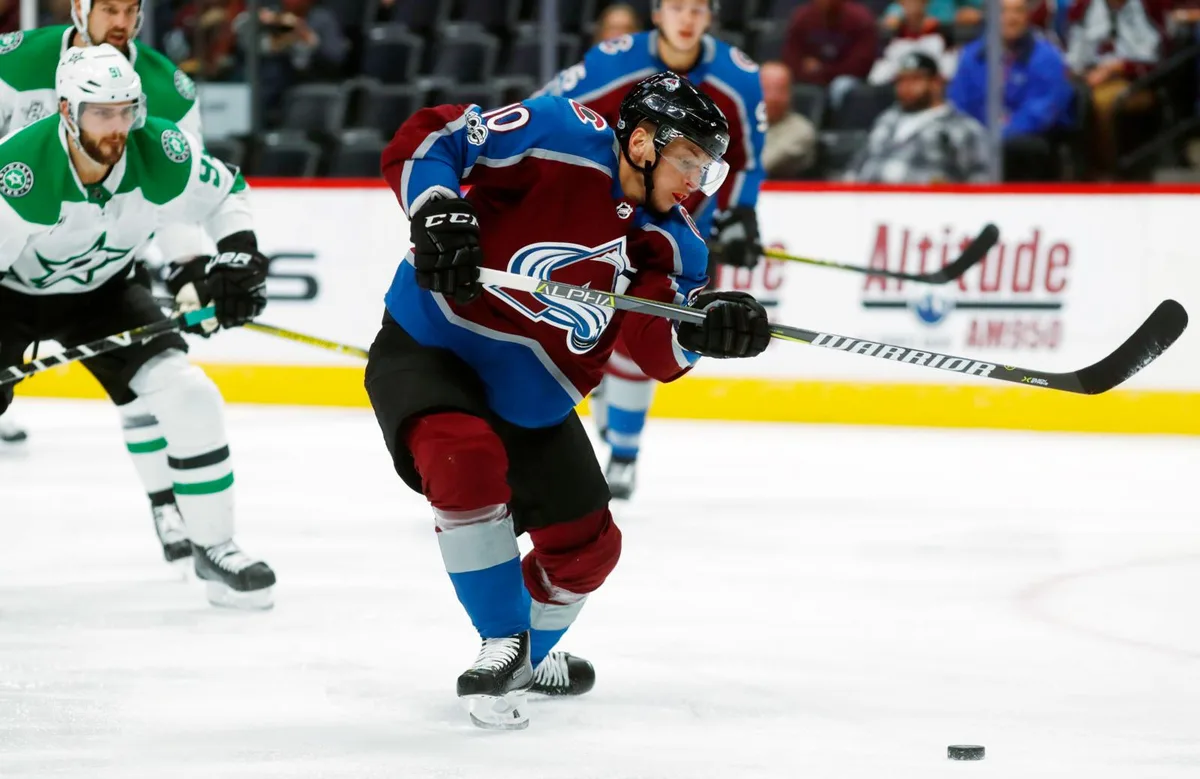 1508896486712_preview_0 Colorado-Stürmer Sven Andrighetto (rechts) im Spiel gegen die Dallas Stars. (Bild: Keystone)
