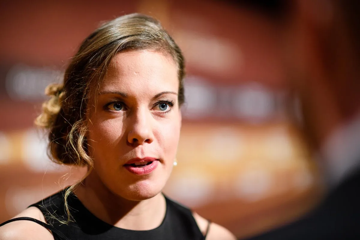 17121017173606-lom_preview Die Ustermer Ruder-Weltmeisterin Jeannine Gmelin an den Sports Awards in Zürich. (Bild: Keystone)