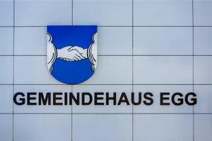 egg_gemeindehaus_naz-10_preview Kaum Voten und Gegenstimmen: An der Egger Gemeindeversammlung gab es keine grossen Konflikte. (Archivbild: Nicolas Zonvi)