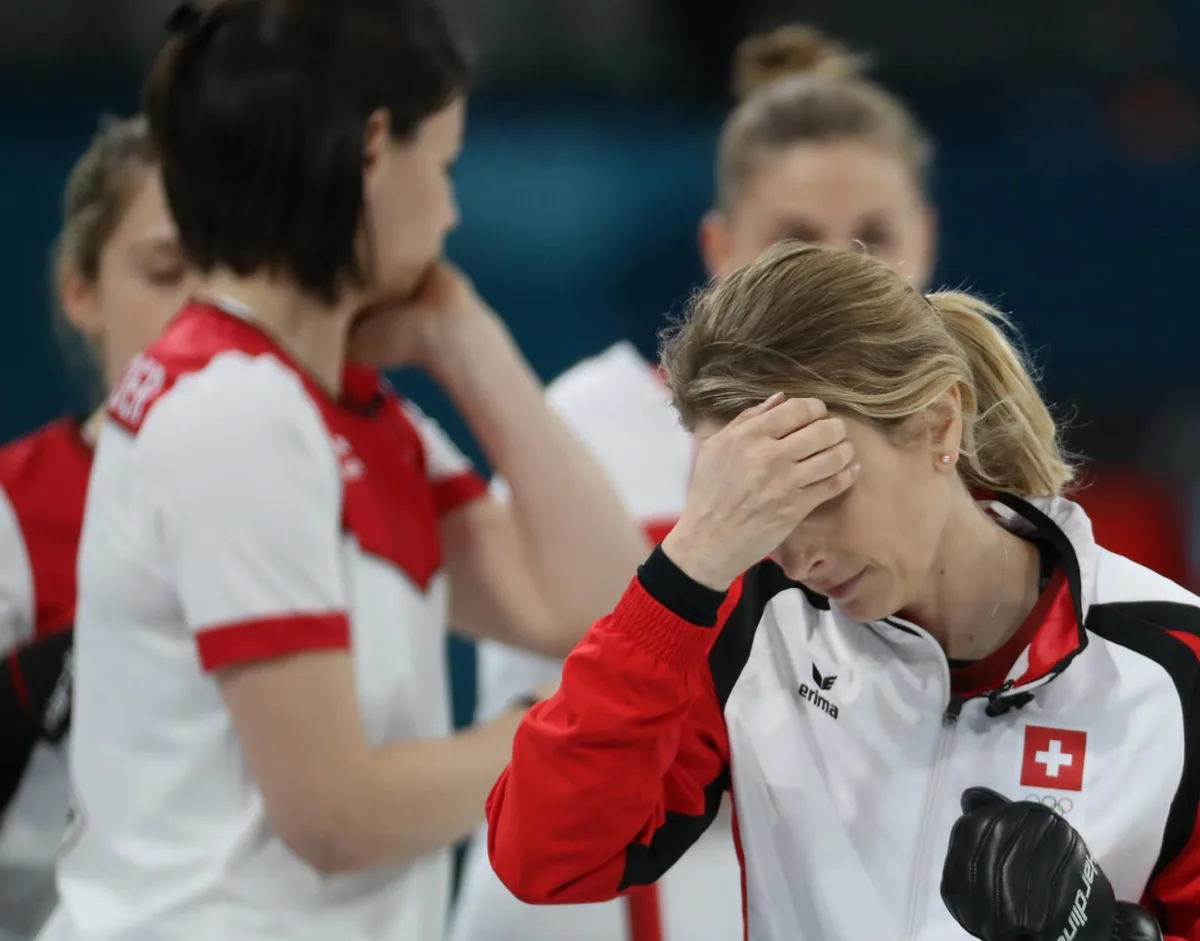 Am Ende bleibt nur Frust: Silvana Tirinzoni und ihr Team haben keine Medaillenchance mehr. (Foto: Keystone)