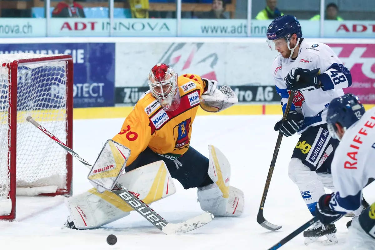 sport_20122017_eishockeyduebendorfbuelach_dku__8__preview Zentrale Figur: Torhüter Remo Trüb ist mitverantwortlich dafür, dass der EHC Dübendorf am wenigsten Gegentore aller MSL-Teams kassierte. (Archivbild: David Kündig)
