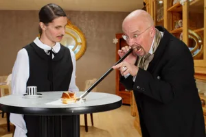 volker_preview Pension Schöller ist noch bis am 4. März im Bernhard-Theater in Zürich zu sehen.