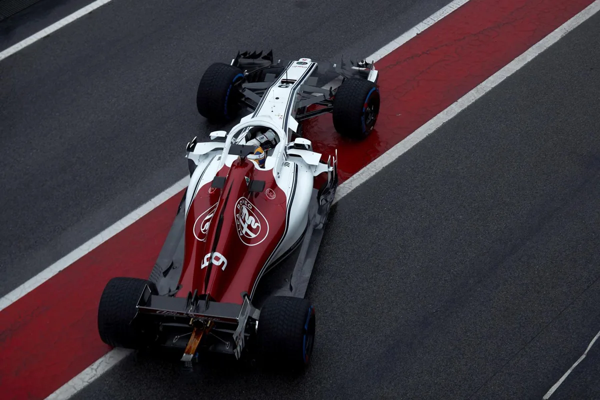 06570674_preview Ein Neustart zu alter Stärke? Bei Sauber ist der Optimismus vor der neuen Saison gross. (Foto: Keystone), Guten Mutes: Teamchef Frédéric Vasseur und Fahrer Marcus Ericsson. (Foto: Sauber Motorsport AG), Der C37 in Aktion: Vom neuen Auto erhofft sich Sauber viel. (Foto: Keystone)