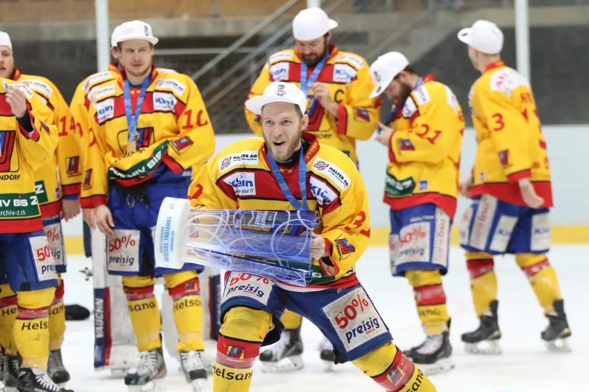 nq3a1474_preview Er geht als Meister: Dennis Barts verlässt neben drei anderen Spielern den EHC Dübendorf. (Foto: Mauricette Schnider)