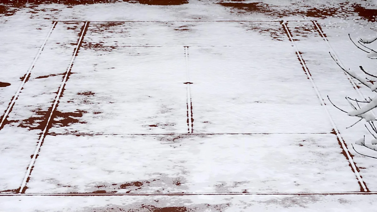 Vier der sechs Sandplätze werden durch Allwetterplätze ersetzt. (Symbolbild: Keystone)