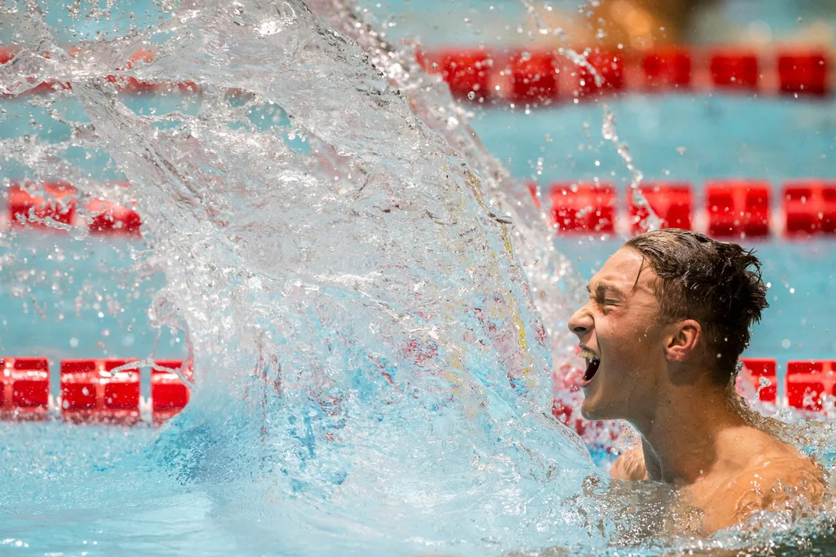 magicpbk_20171125_swi_1385_preview An den Langbahn-SM in Genf holte Antonio Djakovic viermal Gold. (Foto: Keystone), Bereits bei den Medien gefragt: SCUW-Schwimmer Antonio Djakovic. (Foto: Keystone), Antonio Djakovic hat eine Muskulatur wie ein 18-Jähriger. (Foto: Keystone), Antonio Djakovic gilt als Freistil-Spezialist. (Foto: Keystone), Auch in der Disziplin Delfin schnell: SCUW-Schwimmer Antonio Djakovic. (Foto: Keystone)