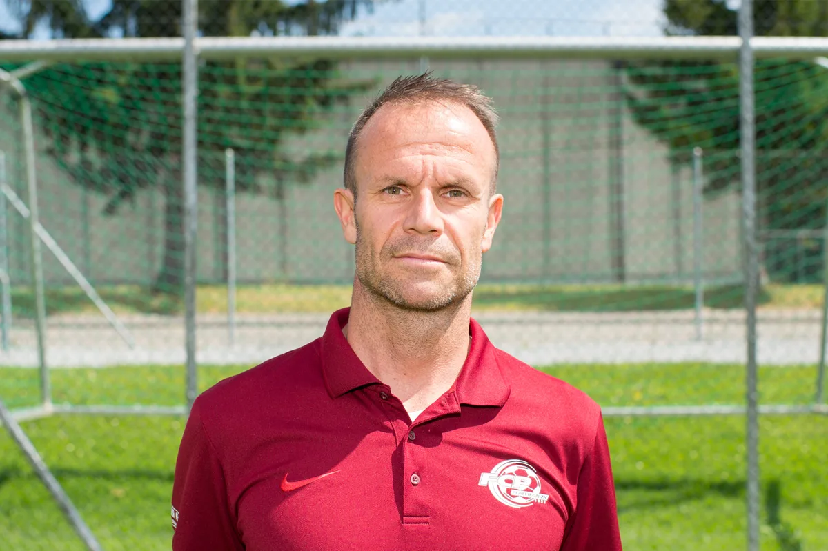 In der nächsten Saison nicht mehr im FCP: Fanionteam-Coach Thomas Grolp... (Archivfoto: Robert Pfiffner), ... und Paolo Fatati, Trainer der 2. Mannschaft. (Archivfoto: Robert Pfiffner)