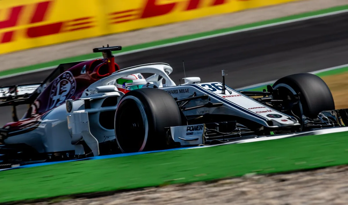 06900284_preview Antonio Giovinazzi kam im ersten Teil des Trainings für Sauber zum Einsatz. (Foto: Keystone), Erneut schnell: Sauber-Talent Charles Leclerc. (Foto: Keystone) , Marcus Ericsson übernahm seinen Boliden im zweiten Training wieder von Giovinazzi. (Foto: Keystone)