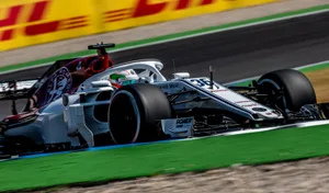 06900284_preview Antonio Giovinazzi kam im ersten Teil des Trainings für Sauber zum Einsatz. (Foto: Keystone), Erneut schnell: Sauber-Talent Charles Leclerc. (Foto: Keystone) , Marcus Ericsson übernahm seinen Boliden im zweiten Training wieder von Giovinazzi. (Foto: Keystone)