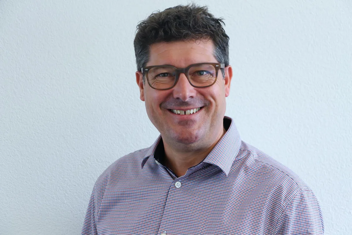 rw_07072018_schneiderumweltserviceag_preview Der Recycling-Unternehmer René Schneider ist Geschäftsführer der Schneider Umweltservice AG, die zwei Recycling-Center in Volketswil betreibt. (Foto: PD)