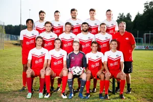 sport_05082018_beilagediv_dku__9__preview Die zweite Mannschaft des FC Pfäffikon, Ausgabe 2018/2019.