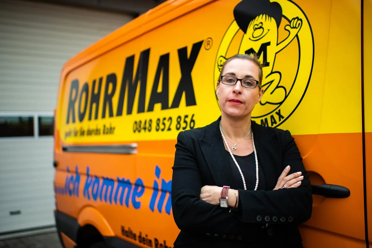 grueningen_05122018_rohrmax%20_sbo_5_preview In der Region haben sich Männer als Rohrmax-Mitarbeiter ausgegeben: CEO Eve Schmidt geht dagegen vor.