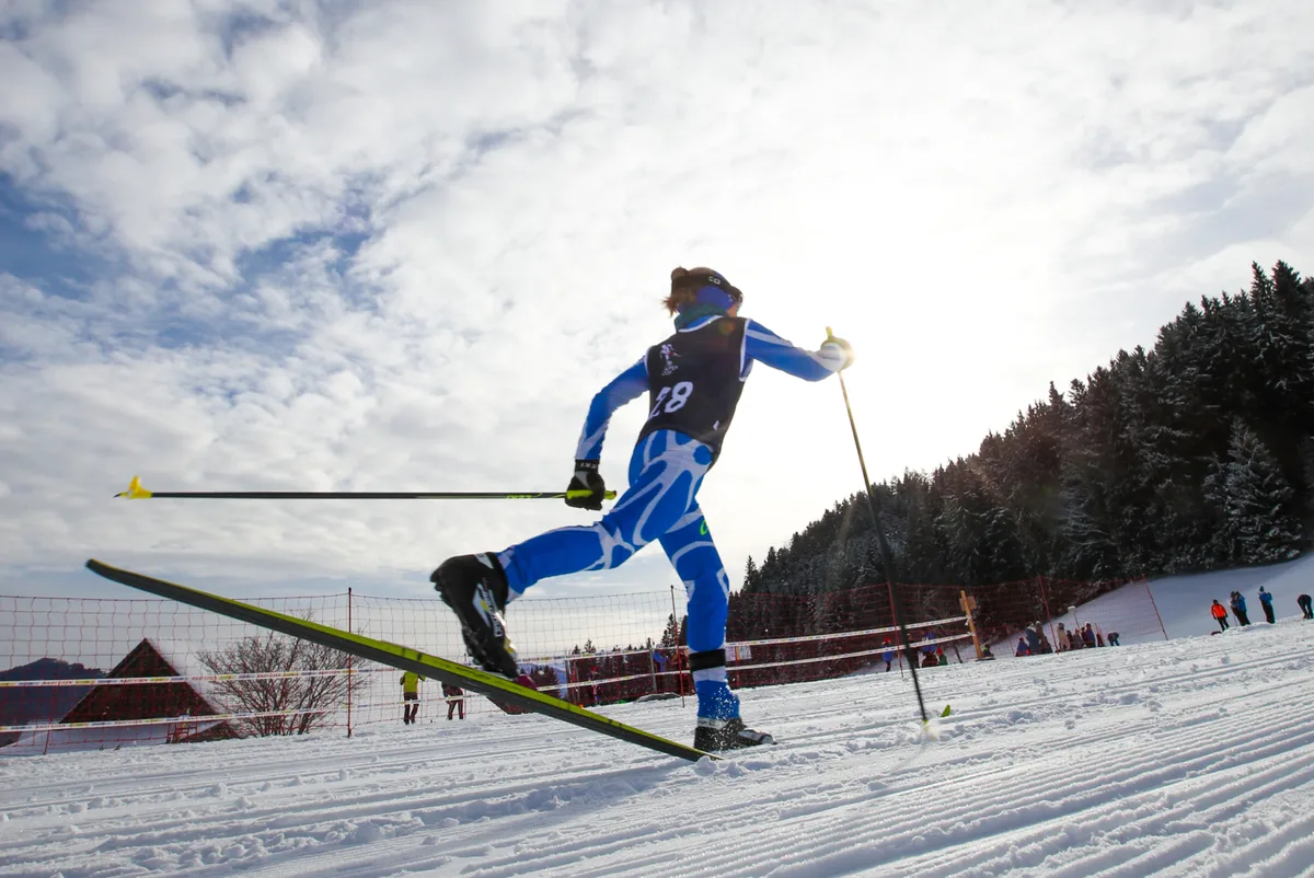 sport_07012017_langlauf_dku_1_preview Viele Skifahrer weichen gegenwärtig auf die Panorma-Loipe in Fischenthal aus. , Zurzeit wird nicht Ski gefahren in Wildberg. Im Bild junge Skifahrer im Winter 2018.