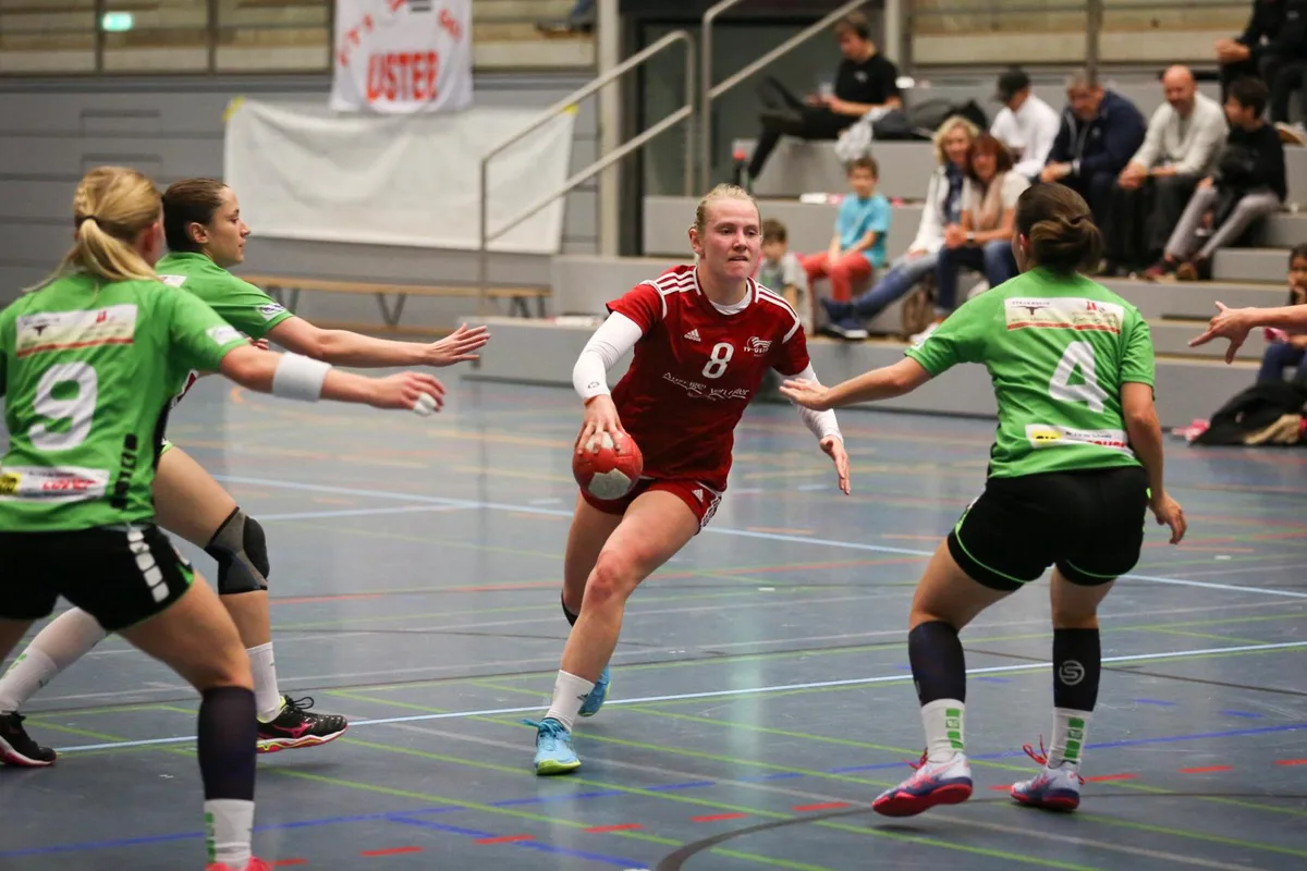 24_ustergames18-1liga-damen_img_0094_preview Bereits im ersten Heimspiel gegen Olten mussten sich die TVU-Frauen mit Lena Husmann geschlagen geben.