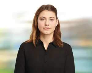 sp04_columberg_leandra_d%c3%bcbendorf_preview Die Dübendorfer Sozialdemokratin Leandra Columberg ist mit 19 die bislang jüngste Kantonsrätin aller Zeiten., Musste weichen: Pascal Scattolin wurde von Leandra Columberg auf der SP-Liste vom 3. auf den 4. Platz verdrängt., Der Dübendorfer SVP-Kantons- und Gemeinderat Orlando Wyss äussert sich kritisch über den SP-Shooting-Star Columberg.
