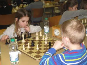 schach1_preview Der Anteil an Mädchen und Frauen im Schachsport ist nach wie vor klein.