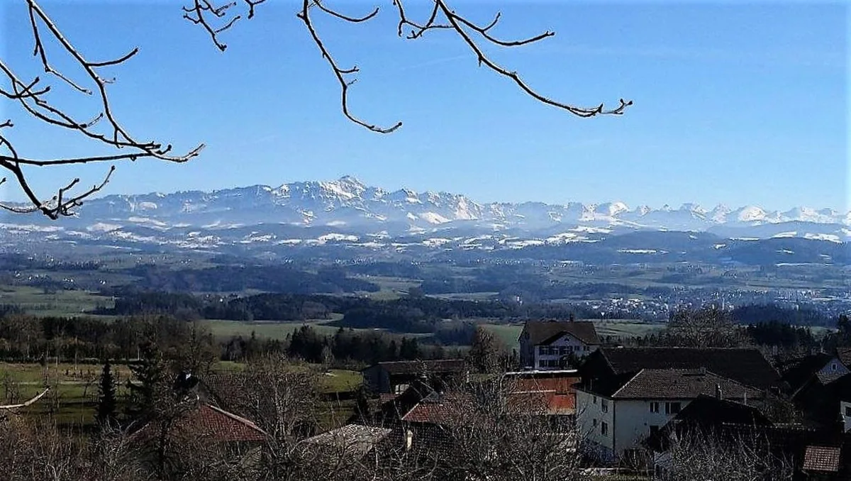 Vom Nollen, der «Thurgauischen Rigi», schweift der Blick in alle Richtungen.