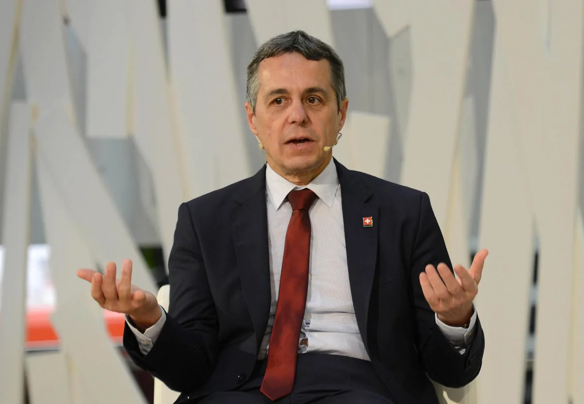 bu%20_cassis-am-frauenpodium_volketswil_24062019_jam_4_preview Bundesrat Cassis spricht über die finanzielle Beteiligung der Schweiz an internationalen Aktionen im Kampf gegen das Virus.