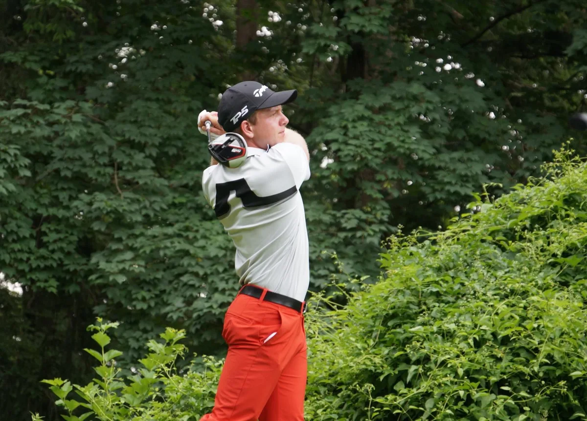 neal3_preview Neal Woernhard ist seit diesem Jahr Golfprofi.