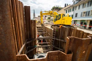 pfaeffikon_15072019_sanierungseestrasse_sbo_12_preview Das gewohnte Bild für das Pfäffiker Zentrum im Jahr 2019: Die Gemeinde wird von Baustellen dominiert.