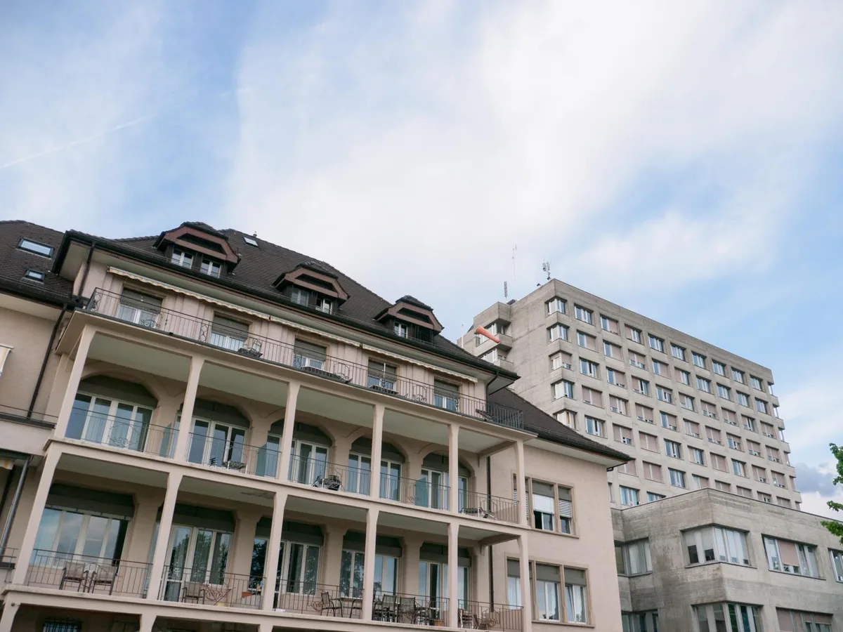 Das GZO Spital Wetzikon hat Kurzarbeit beantragt - und übernimmt das unternehmerische Risiko von Minusstunden der Mitarbeiter.