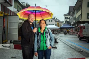 pfaeffikon_20082019_wochenmarkt_sbo_3_preview Dominik Gross und Claudia Knecht wollen einen neuen Wochenmarkt organisieren und durchführen. «Auch bei Regen!», Mit der Verkehrsberuhigung der Seestrasse nimmt das Projekt Formen an. , Das Ziel ist eine grosse Auswahl an regionalen Frischprodukten.