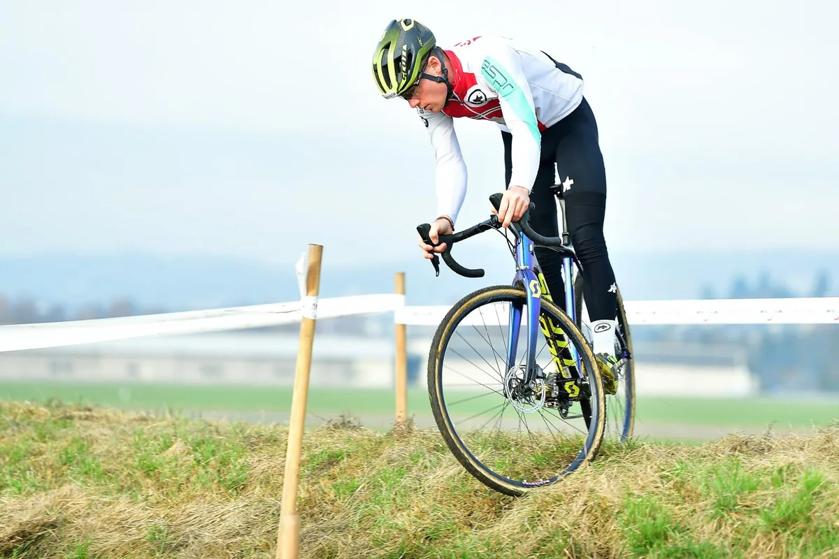 kevin%20kuhn_u23_credit_topsportfotografie-ch_preview Dem Gibswiler Kevin Kuhn sagt die WM-Strecke auf dem Flugplatzgelände in Dübendorf zu.