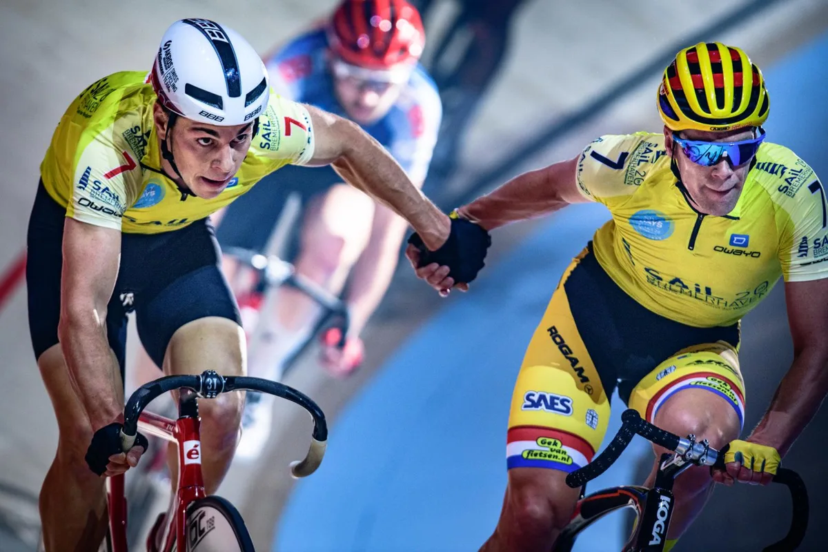 selenati_preview Nico Selenati (links) harmonierte mit seinem Partner Wim Stroetinga von Anfang an gut. , Die Sixdays in Bremen waren spannend und wurden erst in der Schlussphase des letzten Rennens entschieden.