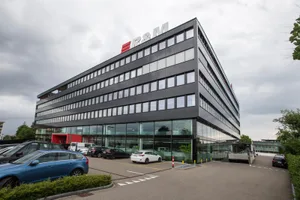 hinwil_28062017_wirtschaftsapero_nag-66_preview R&M mit Sitz in der Wetziker Industrie verzeichnete in praktisch allen Geschäftsfeldern Wachstum.