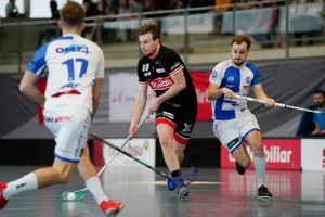 sport_09022020_unihockey_crm_13_preview Markus Kulmala (Mitte) stürmt auch nächste Saison für den UHC Uster.