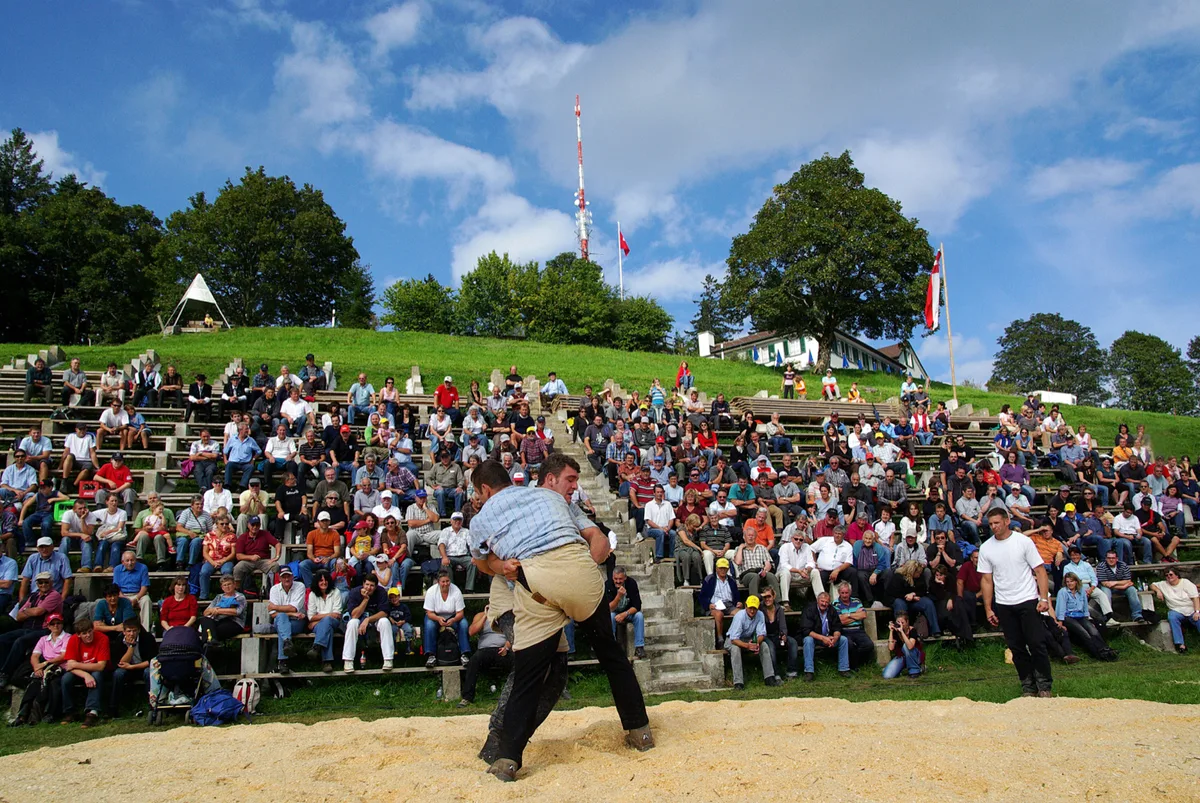 0614207_preview Der traditionelle Bachtelschwinget findet erst 2021 wieder statt.