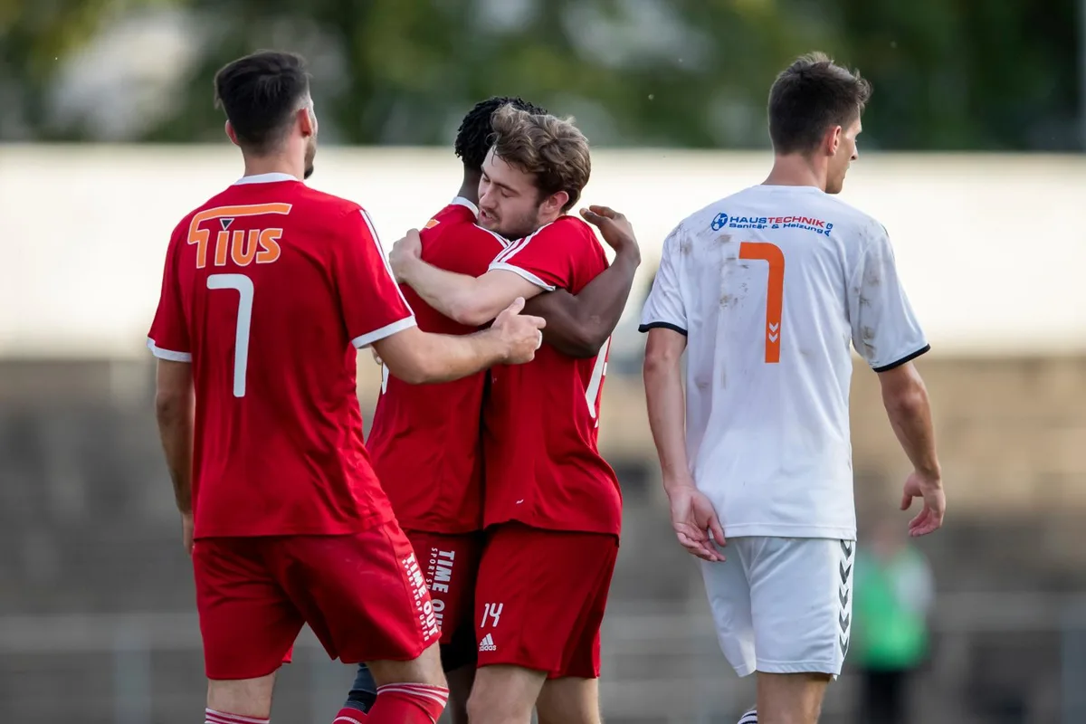 sport_12102019_fussball_crm_02_preview Eine emotionale Berg- und Talfahrt: Jubel bei Uster, Konsternation in Dübendorf.