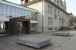 img_6107_preview Das Urteil des Bezirksgerichts ist noch nicht rechtskräftig. Es kann beim Obergericht des Kantons Zürich angefochten werden.