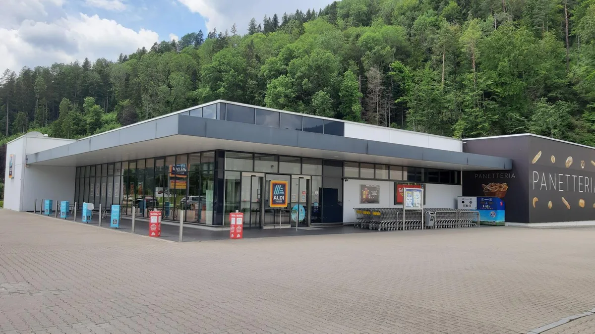 20200621_143646_preview Der Aldi in Turbenthal ist eine von 30 Filialen, die umgebaut werden.