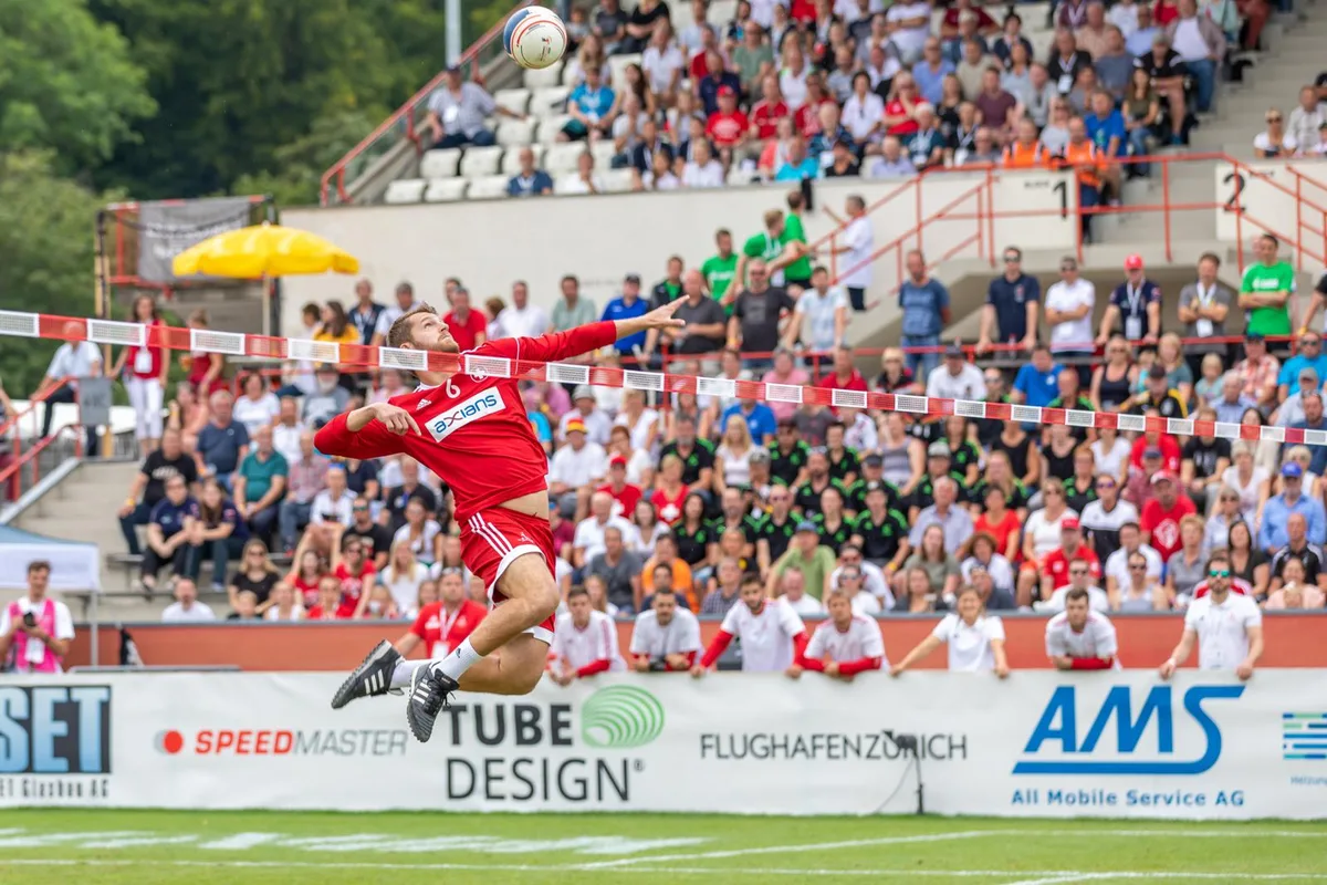 jan_meier-2_preview Dynamisch, kraftvoll und sprungstark: Der Rütner Faustballer Jan Meier., Jan Meier gab an der WM in Winterthur sein Comeback im Schweizer Nationalteam., Max Meili, Leiter Marketing und Kommunikation von Swiss Faustball.