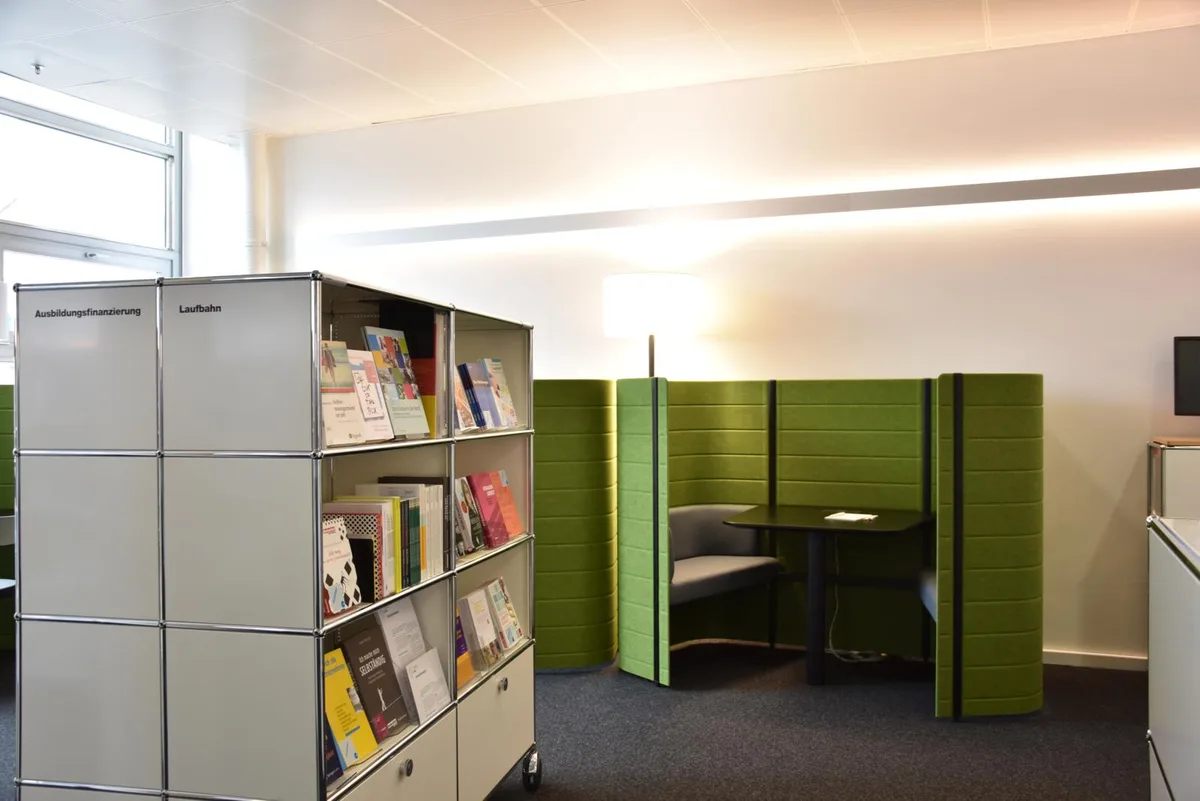 Im Biz Uster hat der Lockdown nur zu einem kurzzeitigen Stillstand bei der Lehrstellenvergabe geführt.