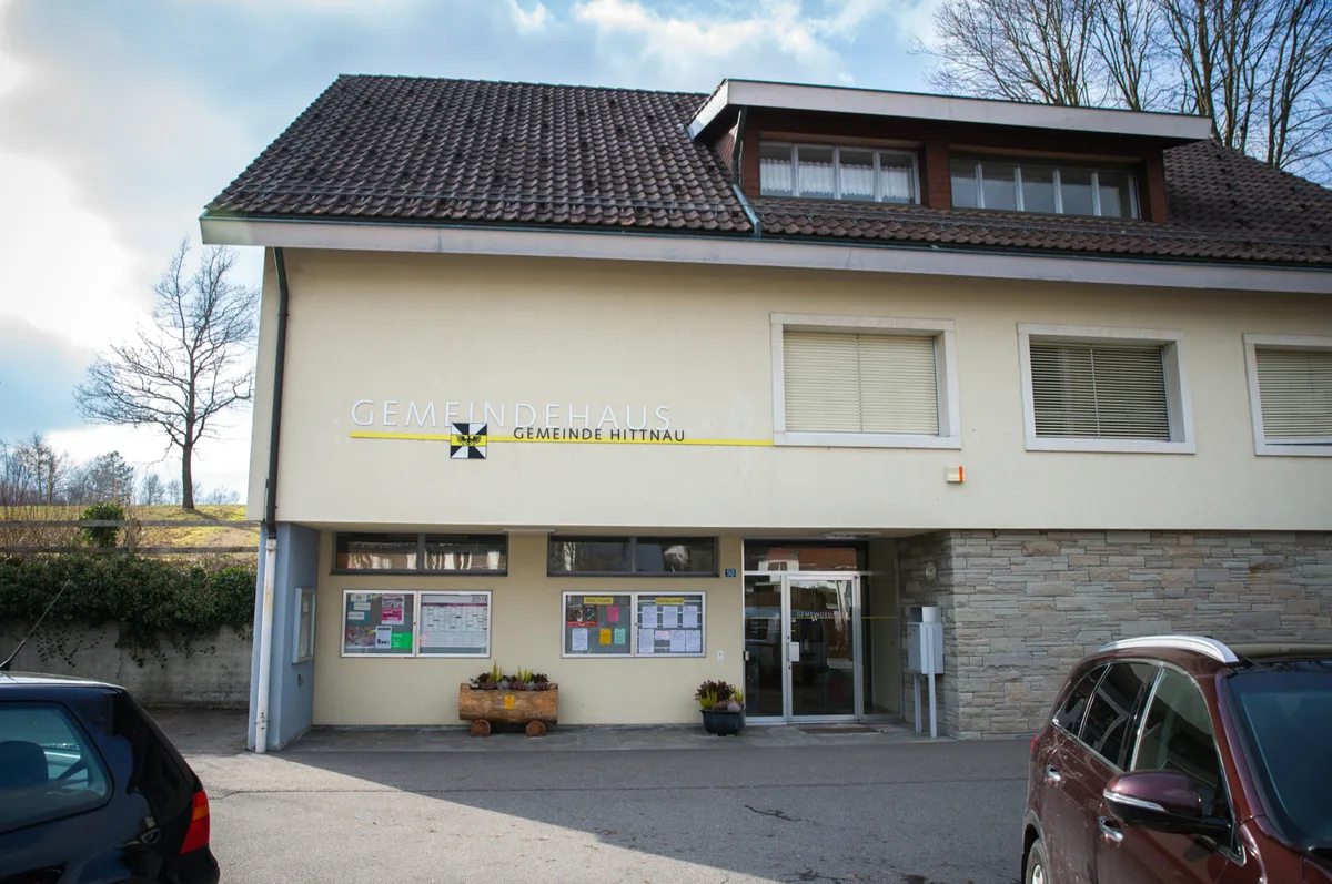 hittnau_18022016_gemeindehaus_sbo_2_preview Die politische Gemeinde präsentiert ein Plus, die Schulgemeinde rechnet mit einem Minus.