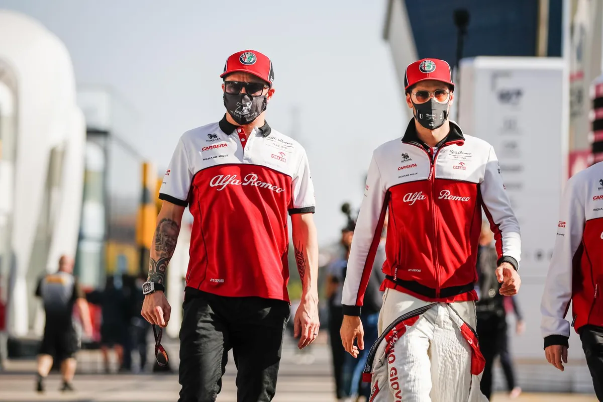 2020%20emilia%20romagna%20grand%20prix%20-%20saturday_preview Kimi Räikkönen (links) und Antonio Giovinazzi fahren weiter für Sauber.