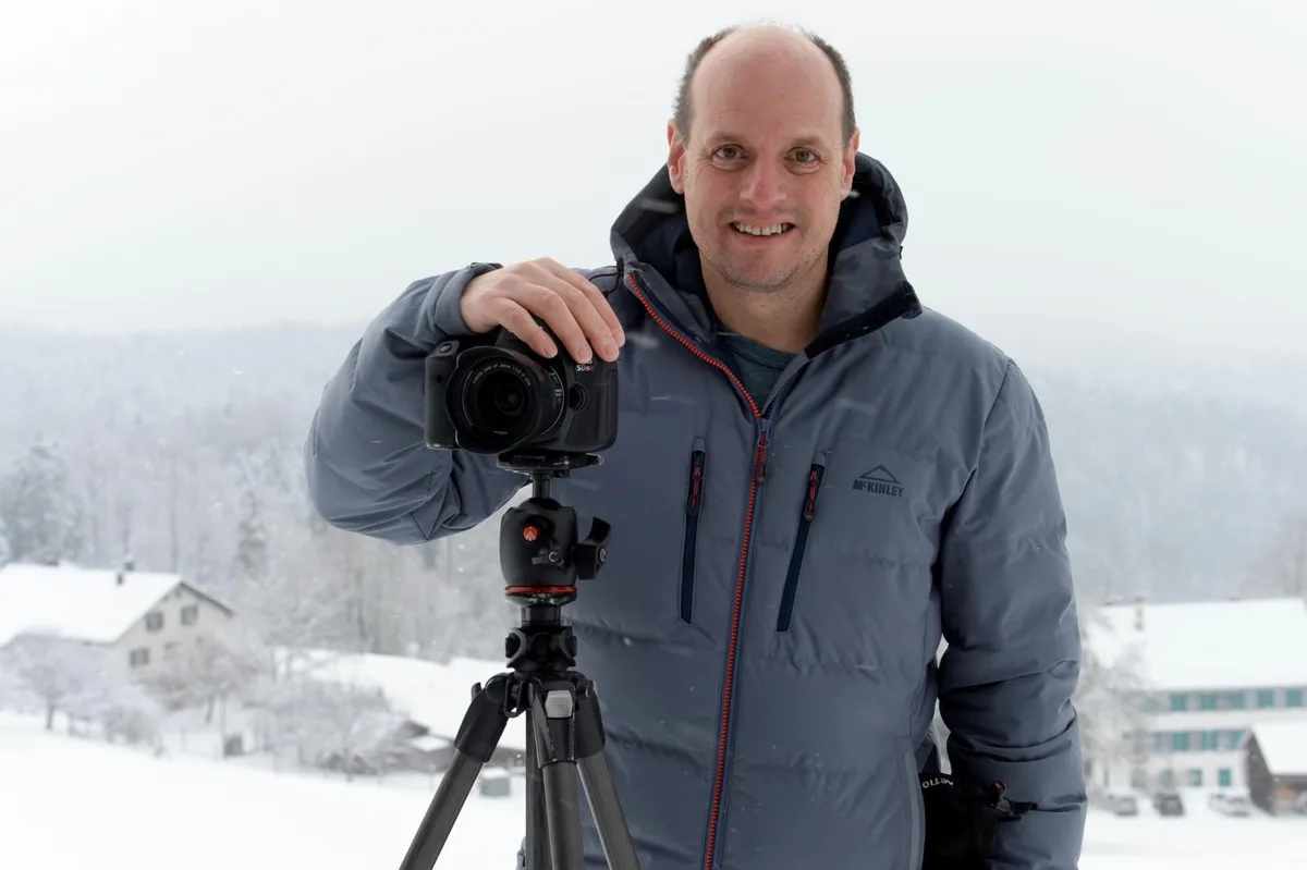 fotografchristianoeler_turbenthal_8_mav-2_preview Fotograf Christian Oeler lebt seit 20 Jahren im Tösstal und ist oft auf dessen Erhebungen anzutreffen.