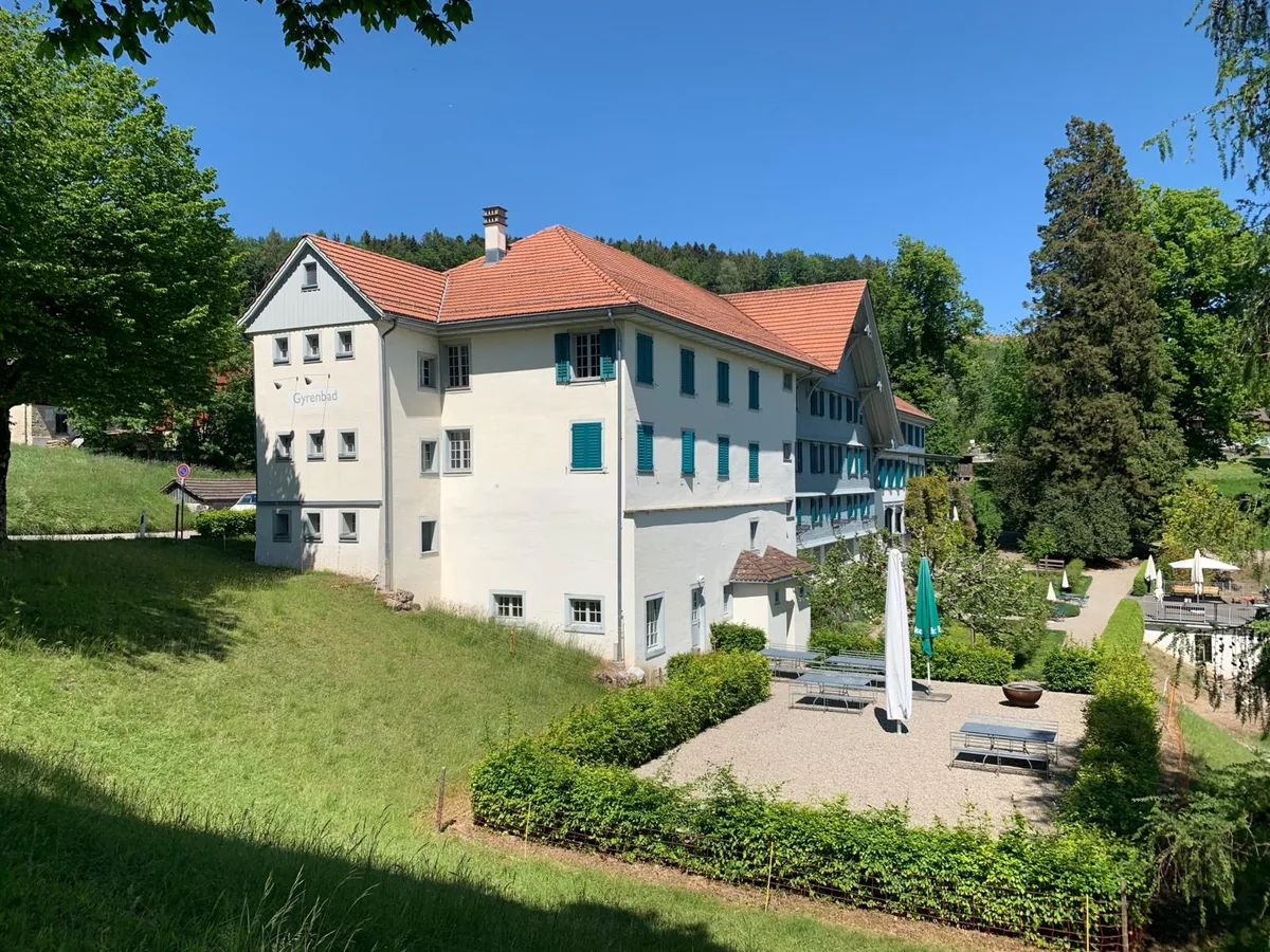 img_1456_preview Der Gasthof Gyrenbad soll in den Besitz der Familie Furrer aus Wila übergehen.
