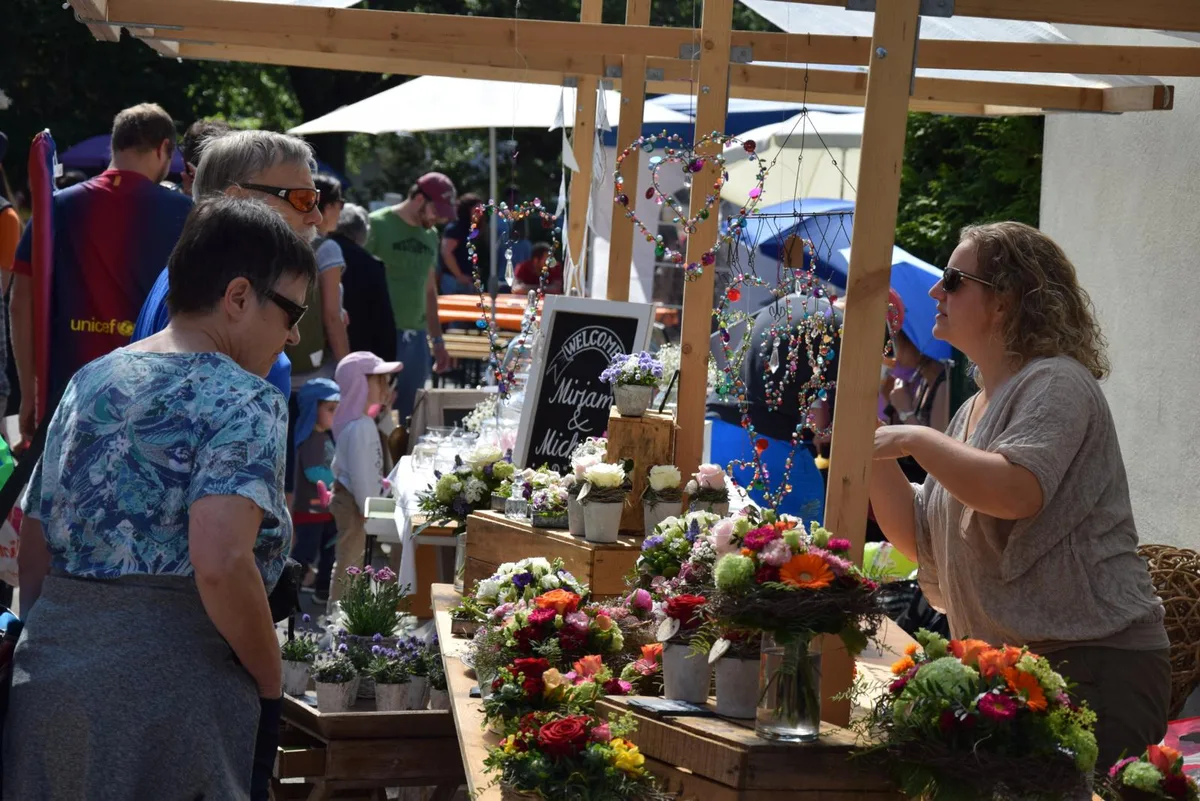dorfm%c3%a4rt%20wolfhausen%201_preview Gemütliches Beisammensein am Dorfmärt Wolfhausen kommt auch dieses Jahr nicht infrage.