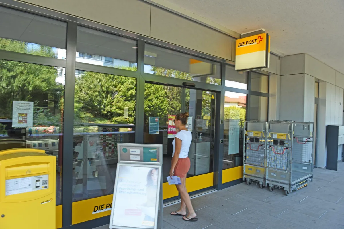 dsc_7839_preview Die Post schliesst diese Filiale im Insiderpark nächstes Jahr. (Archivbilder: Laurin Eicher), Heute würden 40 Prozent weniger Geschäfte als noch vor fünf Jahren getätigt.