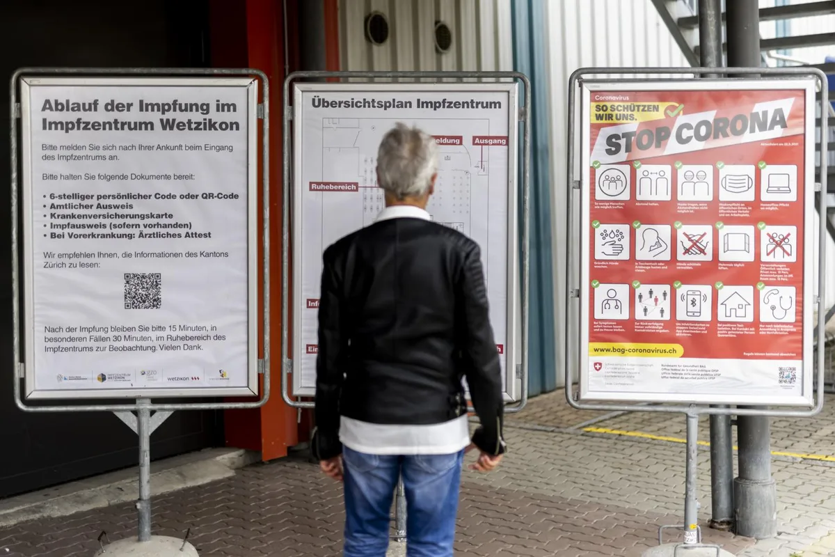 hinwil_30042021_impfen_crm_9_preview_0 Geimpft und dann? In einer Woche will die Schweiz ihr Impfpasssystem präsentieren.