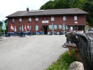 2362788_preview Begrüsst vielleicht noch dieses Jahr wieder Gäste: das Restaurant Tierhag unterhalb des Schnebelhorns.
