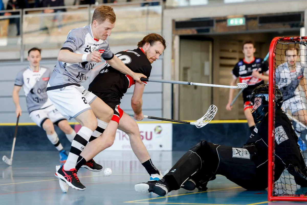 sport_06112021_uhcuster_crm_03_preview Der UHC Uster (Markus Kulmala) blieb in Köniz ohne Punkte.