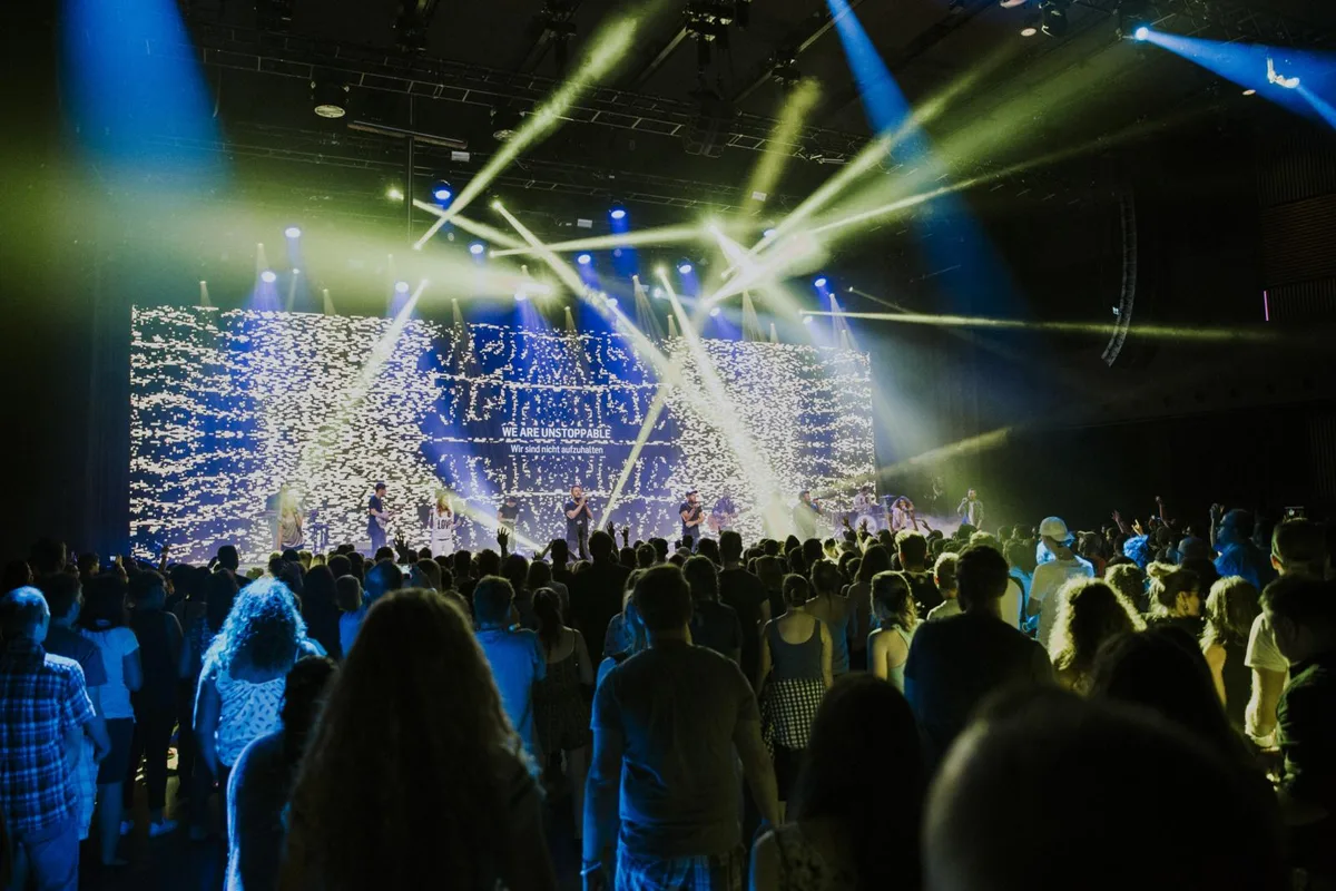 Gottesdienst von ICF. 